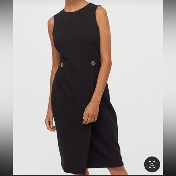 NWT H&M Black Sleeveless Knee Length Shift Dress with Button Detail Size XS - Picture 1 of 9